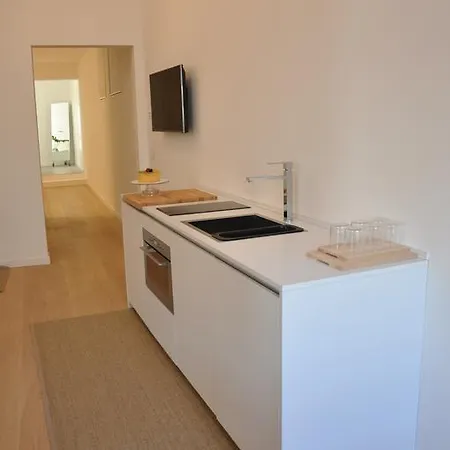 Colonna Apartman *